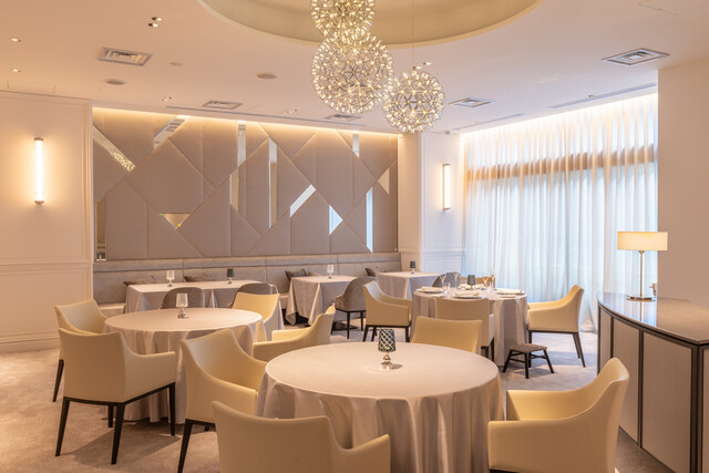 【パティシエ】【サービス】を積極採用中