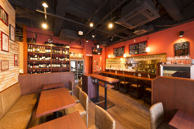 落ち着いた雰囲気の店内です。