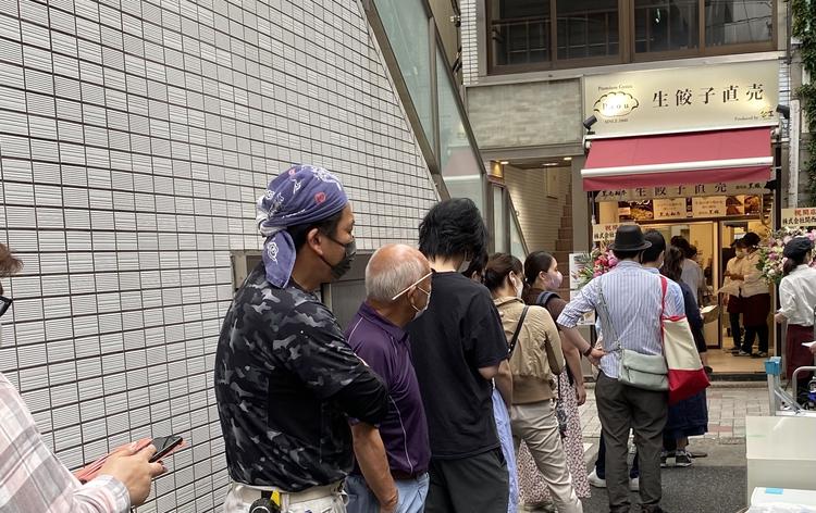 行列ができる人気店！