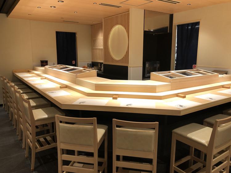 檜のメインカウンター