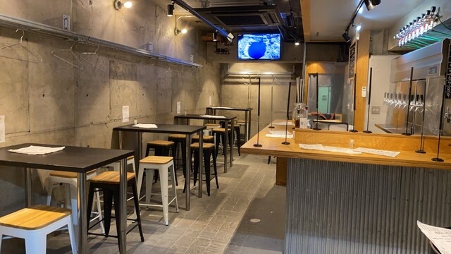 クールだけど居心地の良い店内