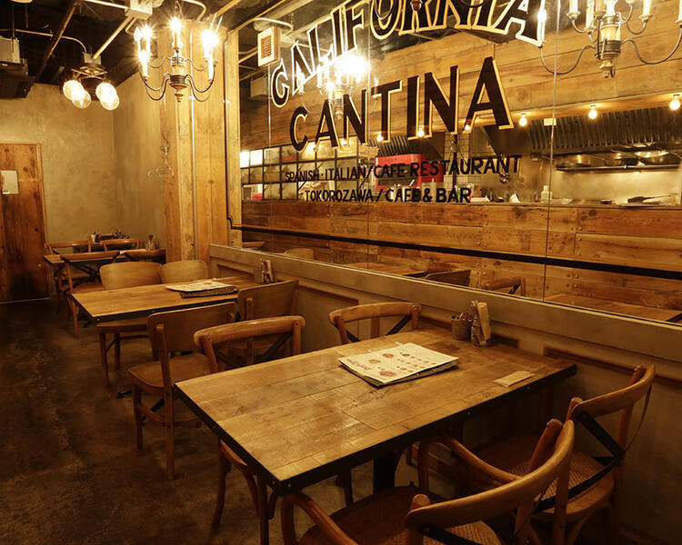 隠れ家的な雰囲気のなか働きませんか？