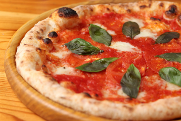 ピッツァ職人のスキルも身につく★