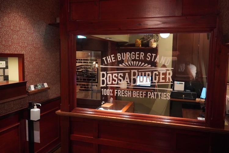 オールドアメリカンな空間