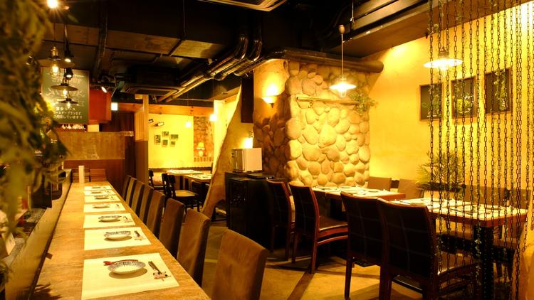 オープンキッチンで開放感のある内装です！