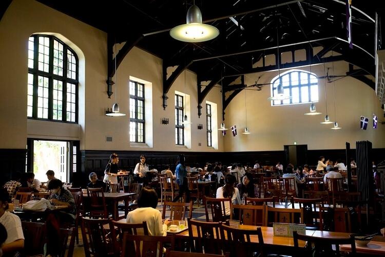 ハリーポッターを彷彿させる内観が特徴