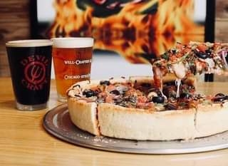 ↑↑↑シカゴスタイルピザ↑↑↑