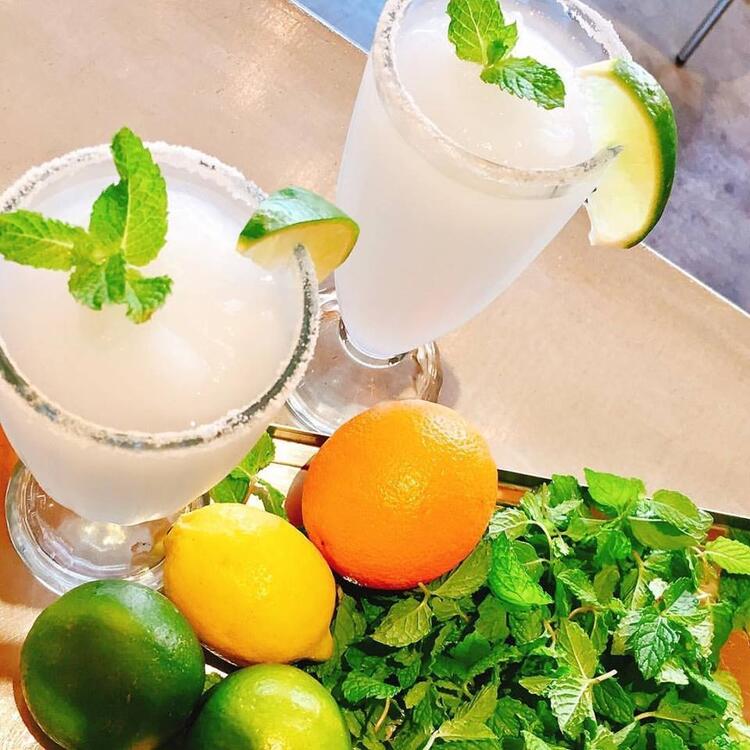 カクテルなど各種ドリンクをご用意