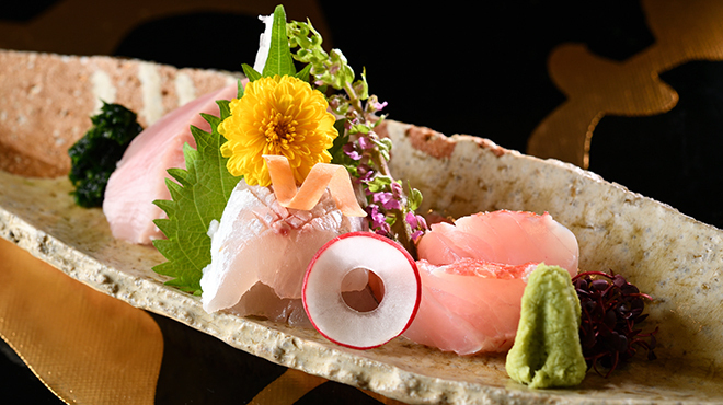 伊豆直送の鮮魚を使用！