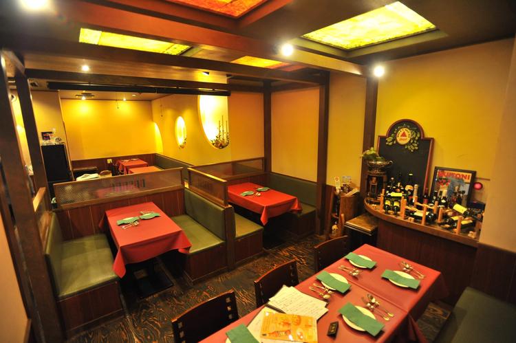 30席の店内