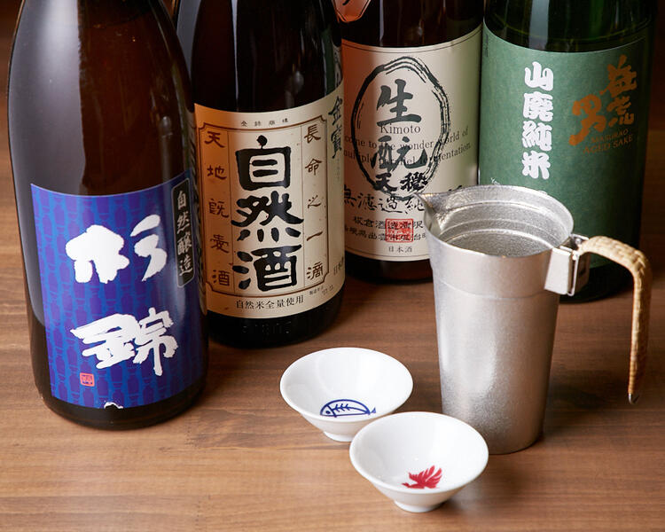 常時50種類以上の日本酒・焼酎をご用意