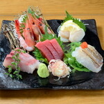 市場から直送の新鮮なお魚をリーズナブルに