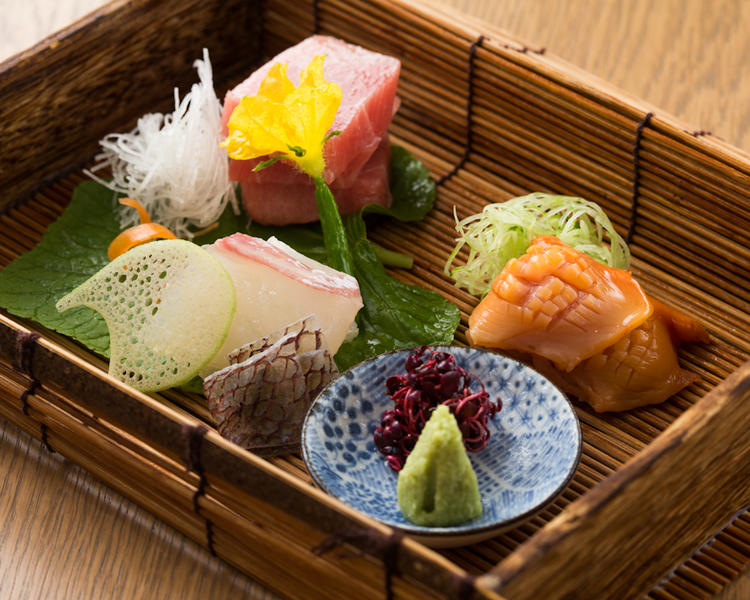 厳選したその日の鮮魚を仕入れてます！