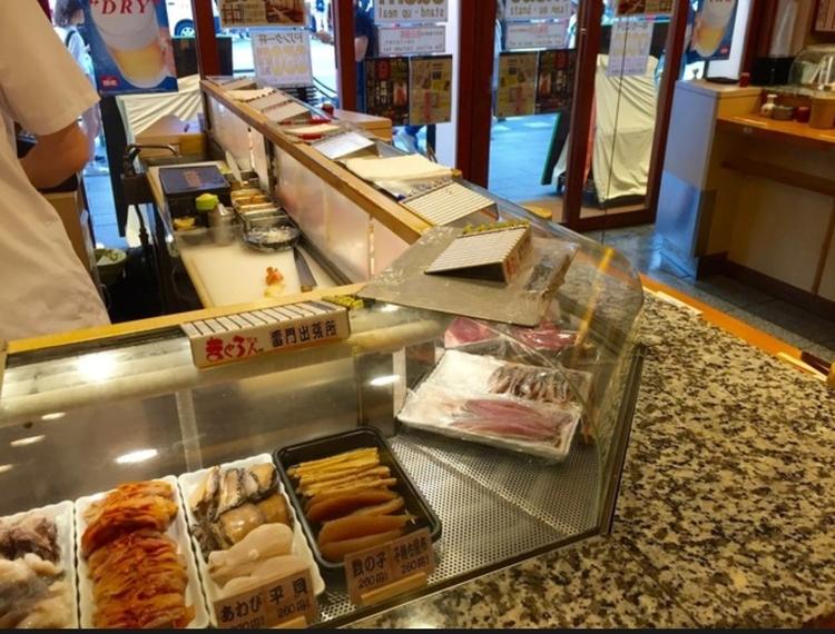 常時50種類以上のネタをご提供しています