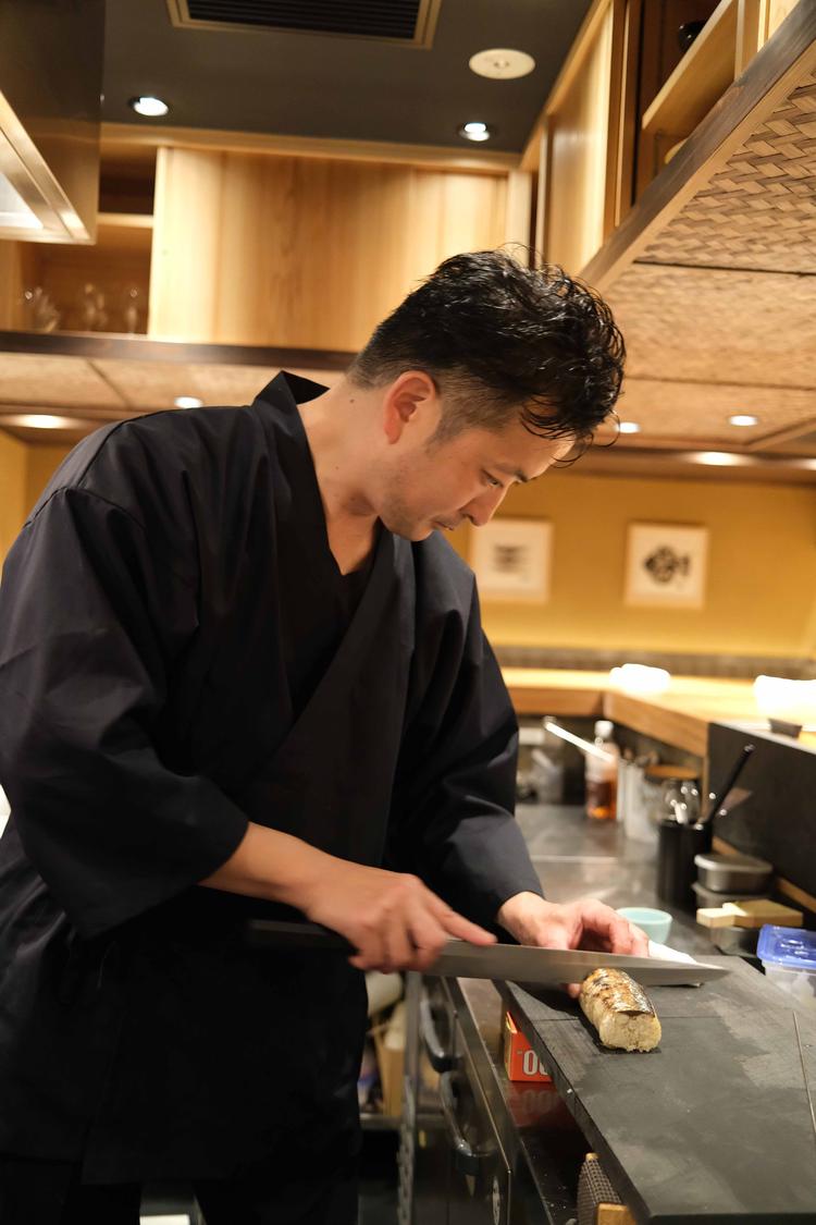 仕込みから営業まで、すべて現場で経験可能