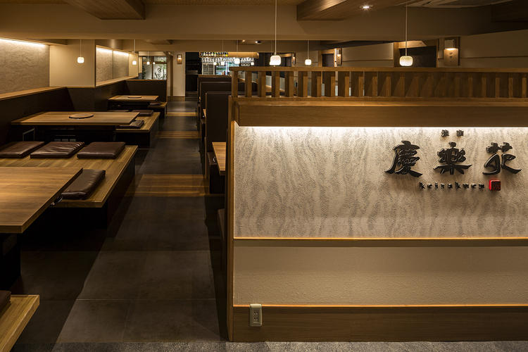 綺麗な店舗で一緒に働きませんか？