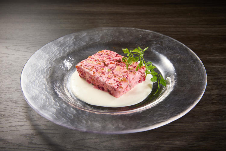 デザートやカフェメニューも充実