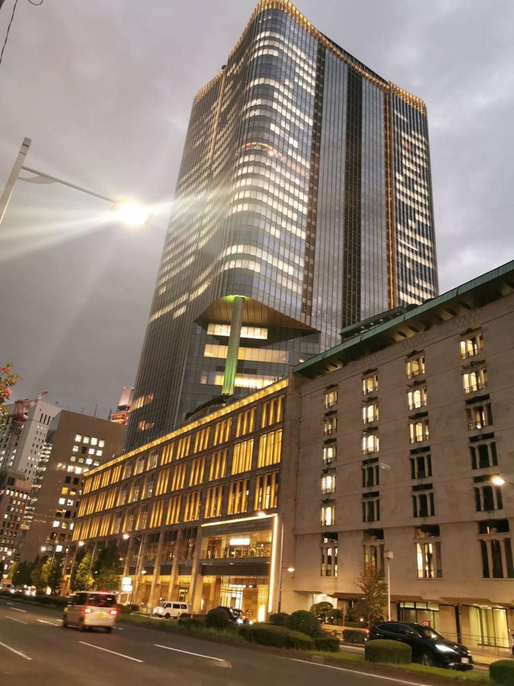 場所は東京ミッドタウン日比谷の2階