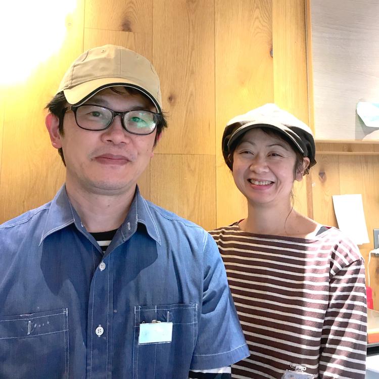 いつも笑顔の販売スタッフです