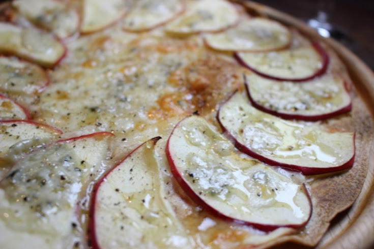 店名の『リンゴ』を使ったメニューあり