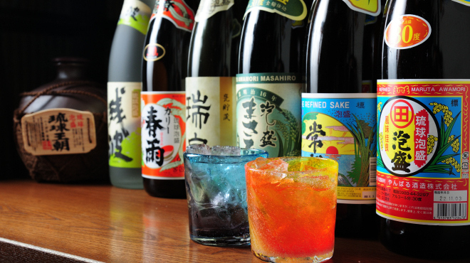 お酒も種類豊富にラインナップ！