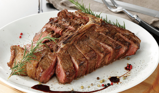 小倉駅から徒歩1分の人気店です