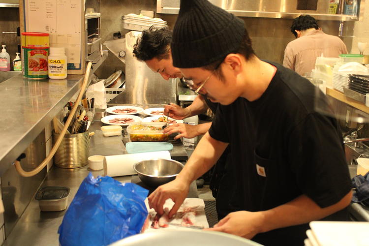 社内料理コンペも随時開催。賞金10万円！