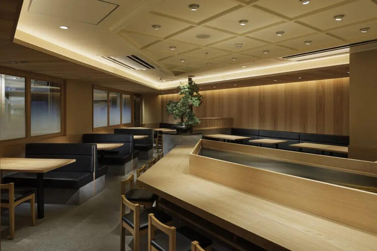 モダンな内装の落ち着き空間！