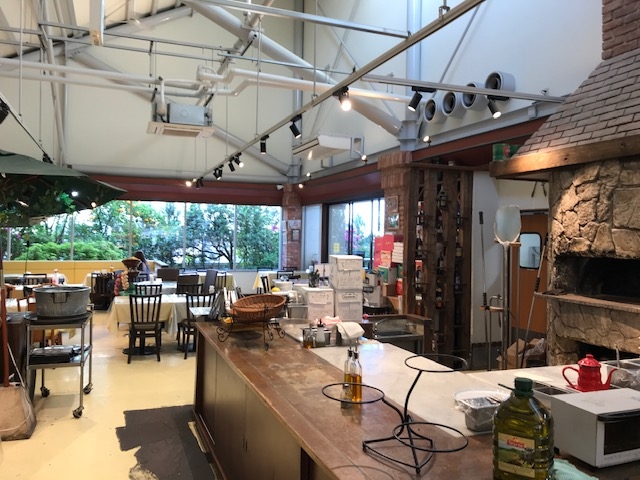 アットホームな雰囲気の店内♪