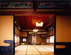 老舗の哲学を凝縮して学べます