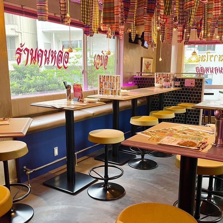 開放感のある2階のお店です★