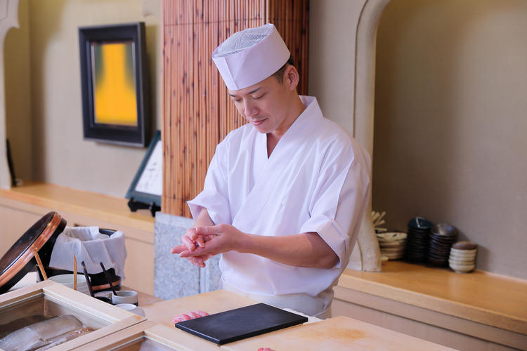 店内は広々ゆったりとした空間