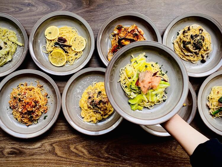 ランチはシェフ監修の本格料理を提供！