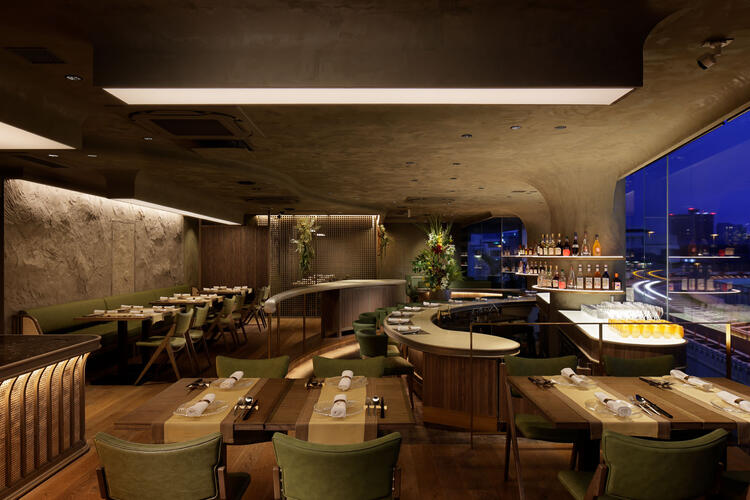 横浜駅徒歩1分の好立地◎