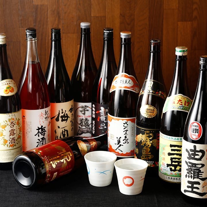 全国各地からこだわりの日本酒や焼酎も