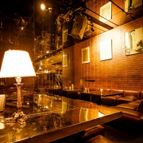 １９７５年７月５日以来変わらない内装