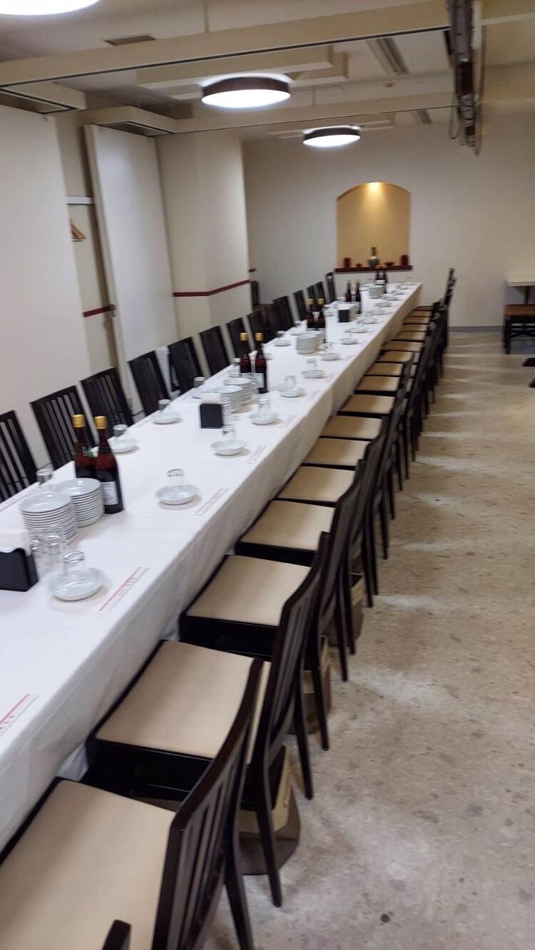 70席の広々、落ち着いた空間が誕生