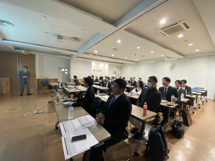 座学、研修も定期的に行います！