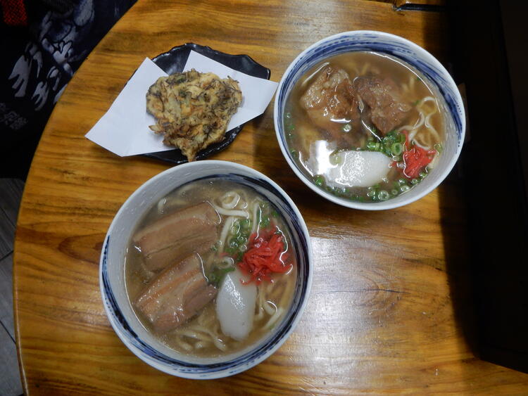 沖縄そばも自慢です◎