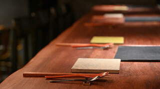 一枚板のカウンター