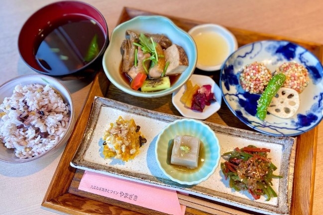 覚王山駅から徒歩3分で通いやすい！