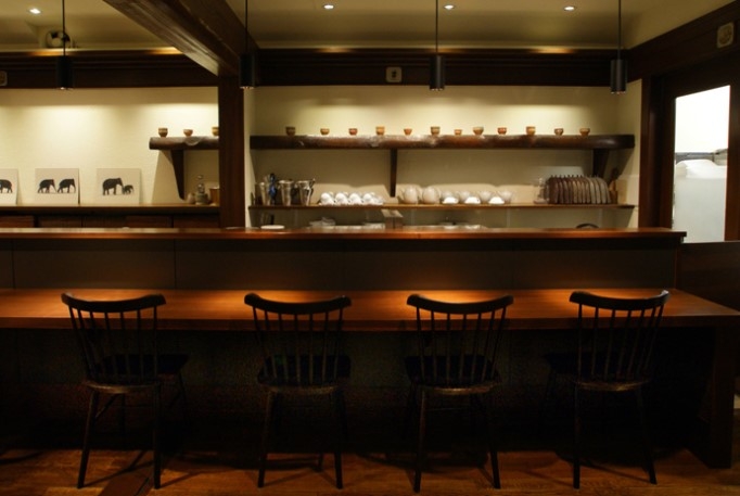 飲食経験者を募集中