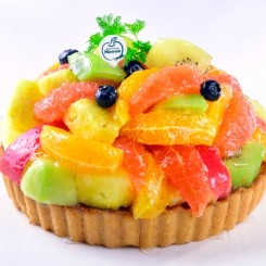 甘いフルーツに囲まれて働けます★