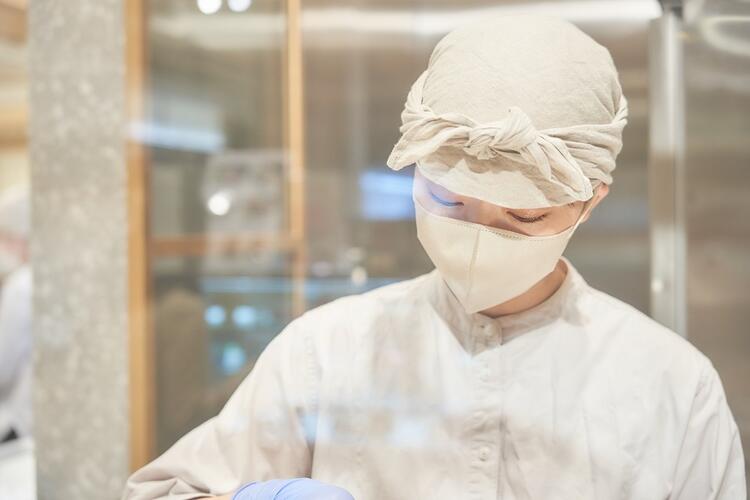 お客様の特別な日にあなたのデザートを…