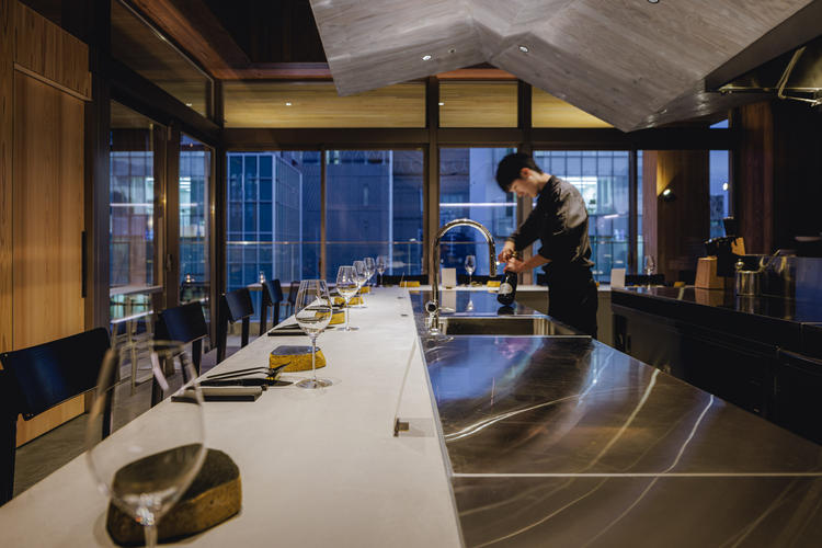 PLEINグループの本店