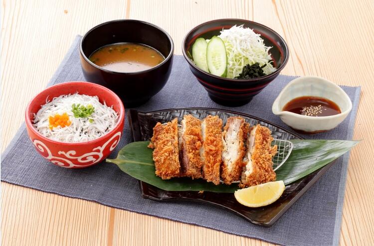 御膳も人気メニューですよ！