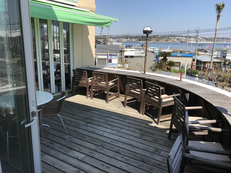 特にテラス席はお客さまに大人気♪