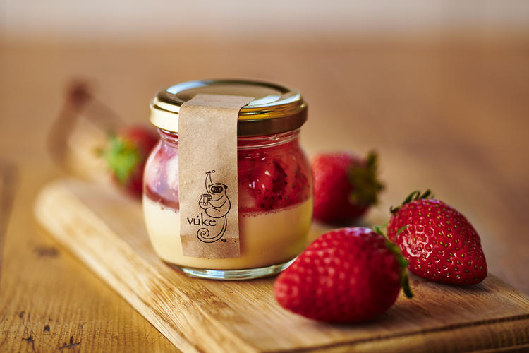 人気のストロベリープリン