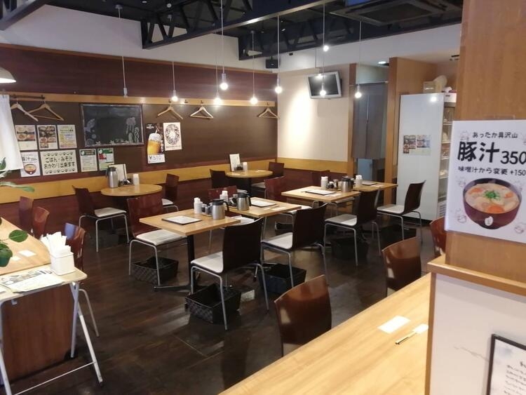 店長として幅広い業務に挑戦※写真は既存店
