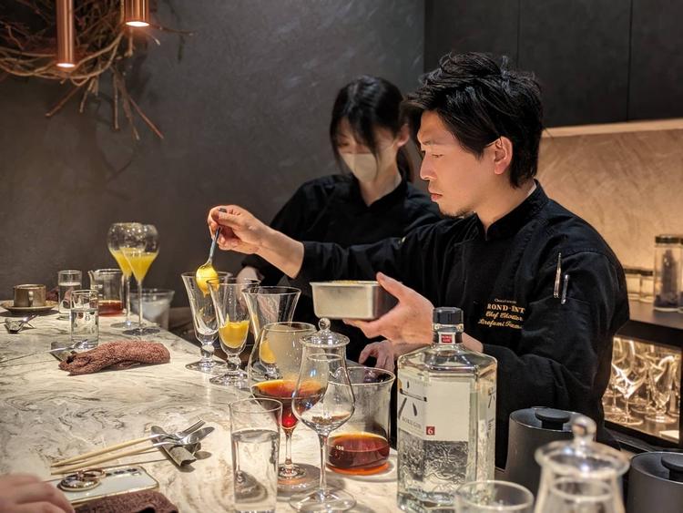 独奏的でハイレベルなお菓子を学べます。